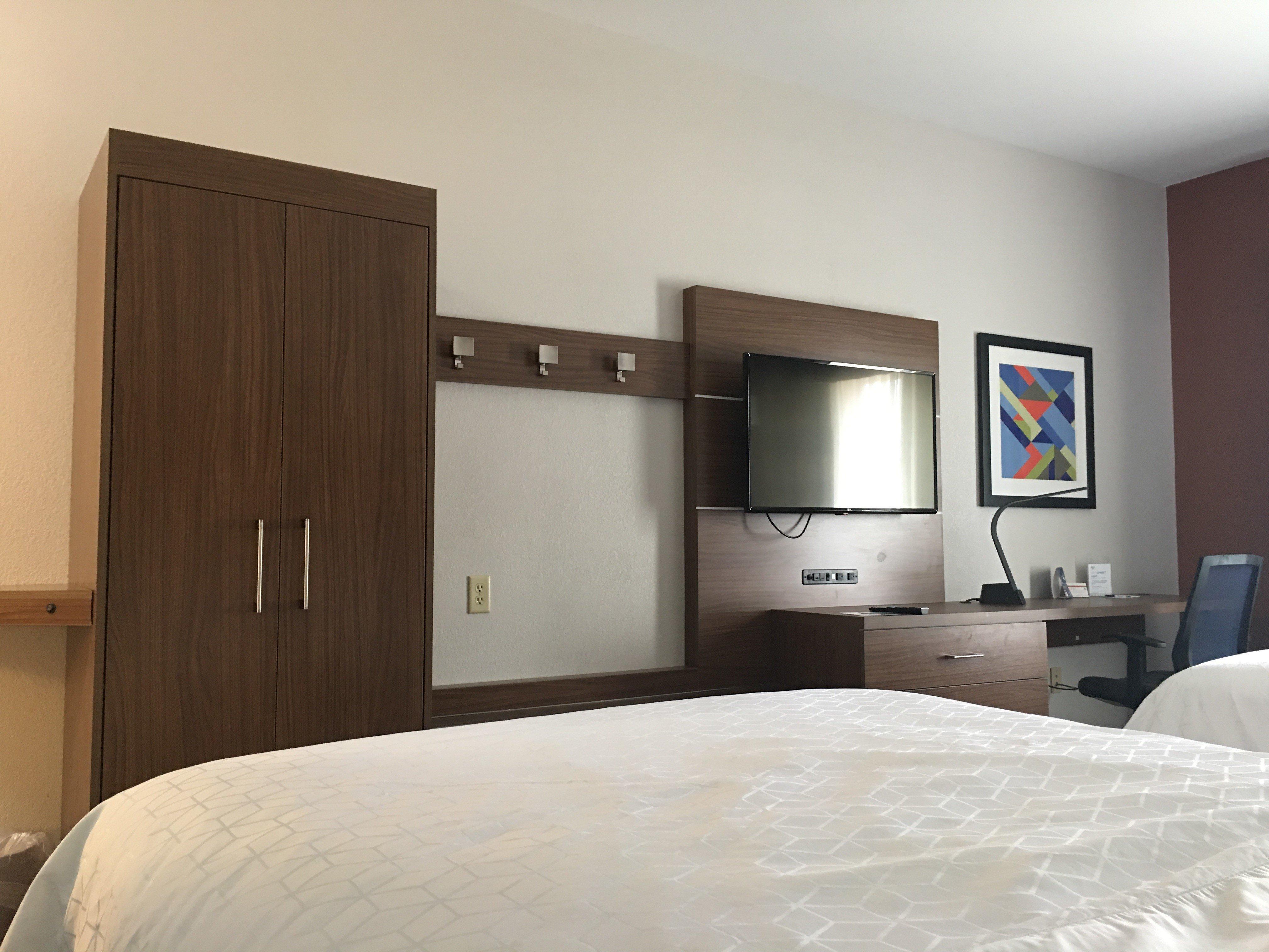 Hotel Express By Ihg Greensburg