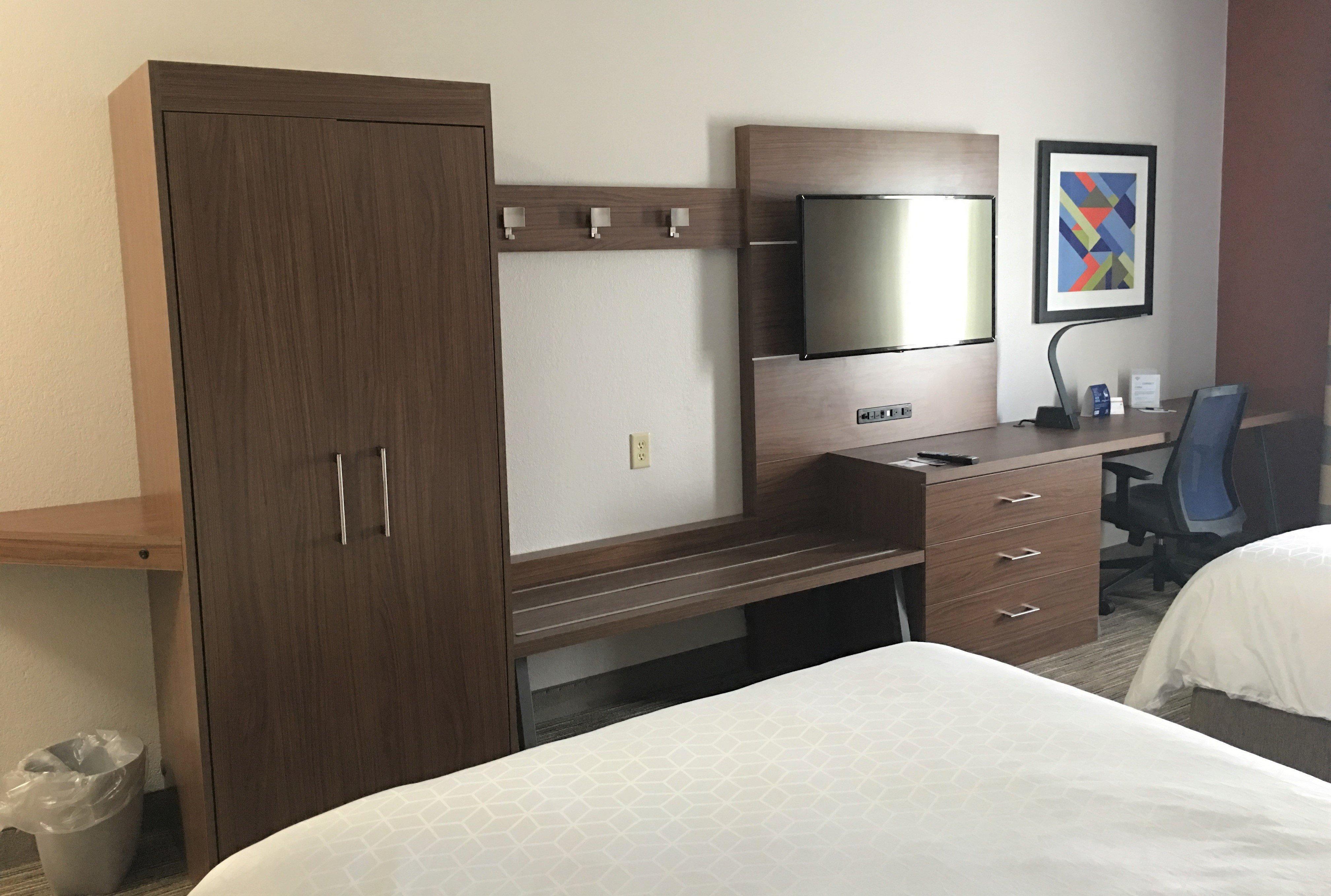 Express By Ihg Hotel