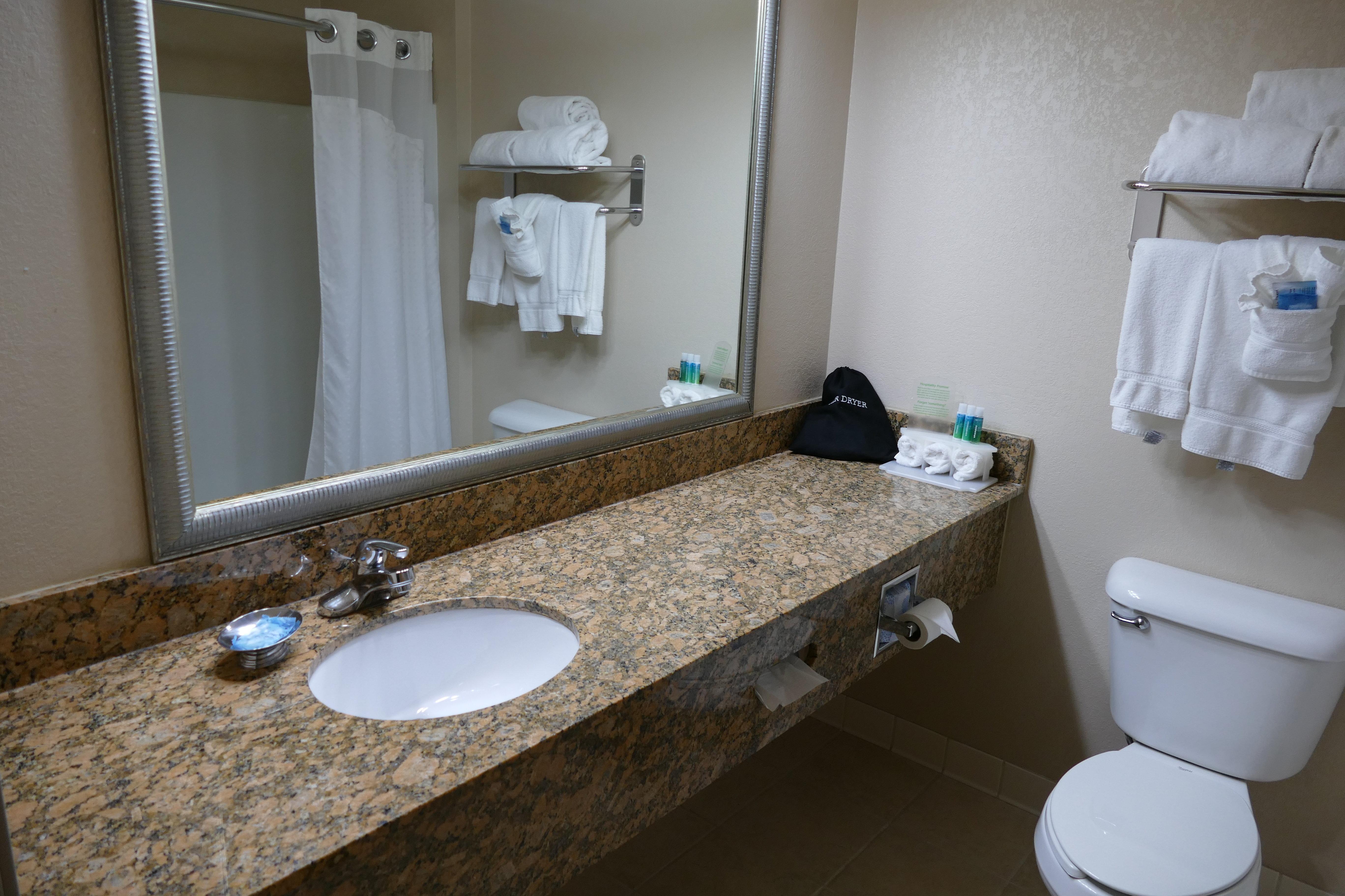 Express By Ihg Hotel
