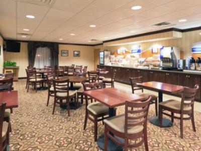 Express By Ihg Hotel Greensburg